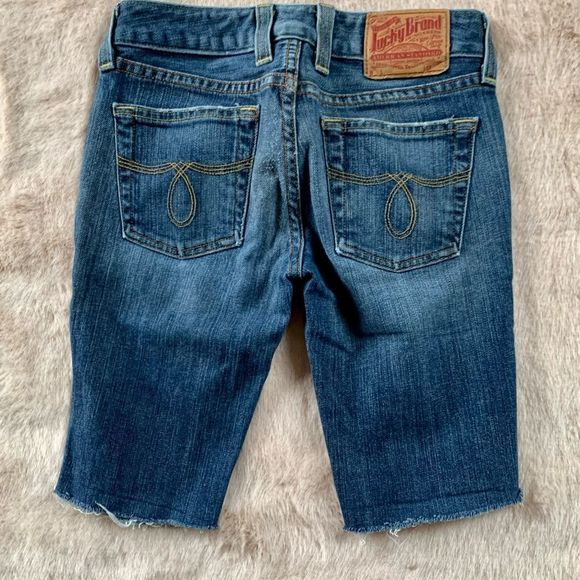 Lucky brand jeans home cut offs - Picture 2 of 5